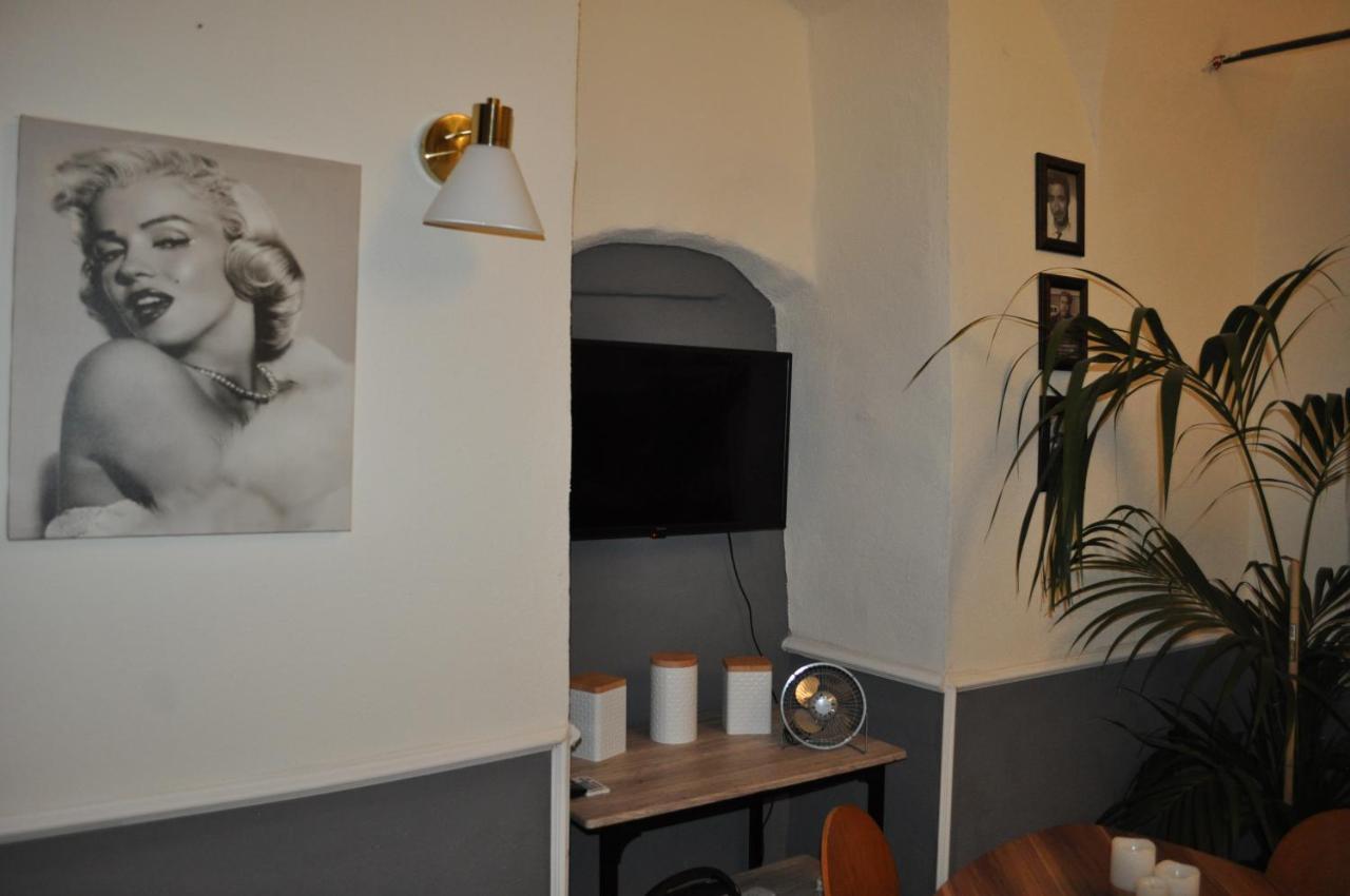 Piazzetta Little Suite Arma di Taggia Exterior foto