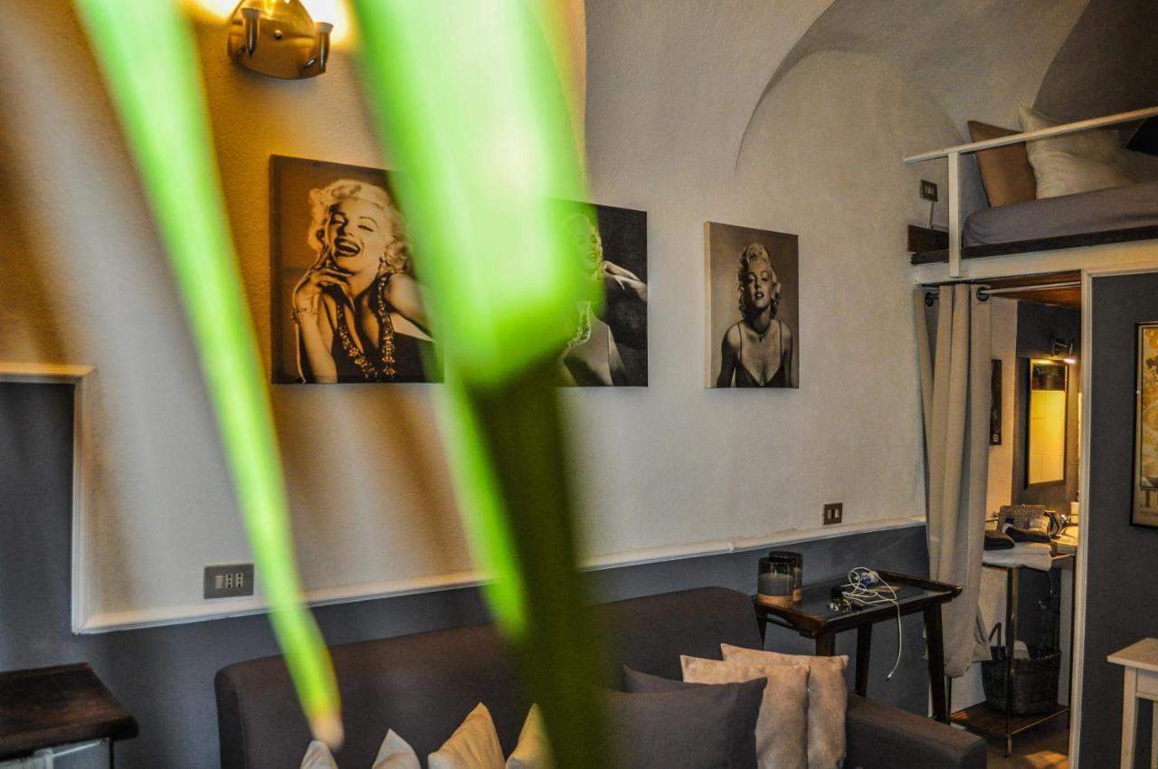 Piazzetta Little Suite Arma di Taggia Exterior foto